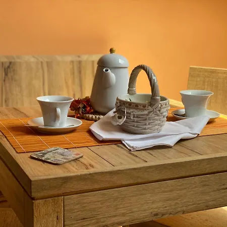 فندق مبيت وإفطار La Chiocciola Momo